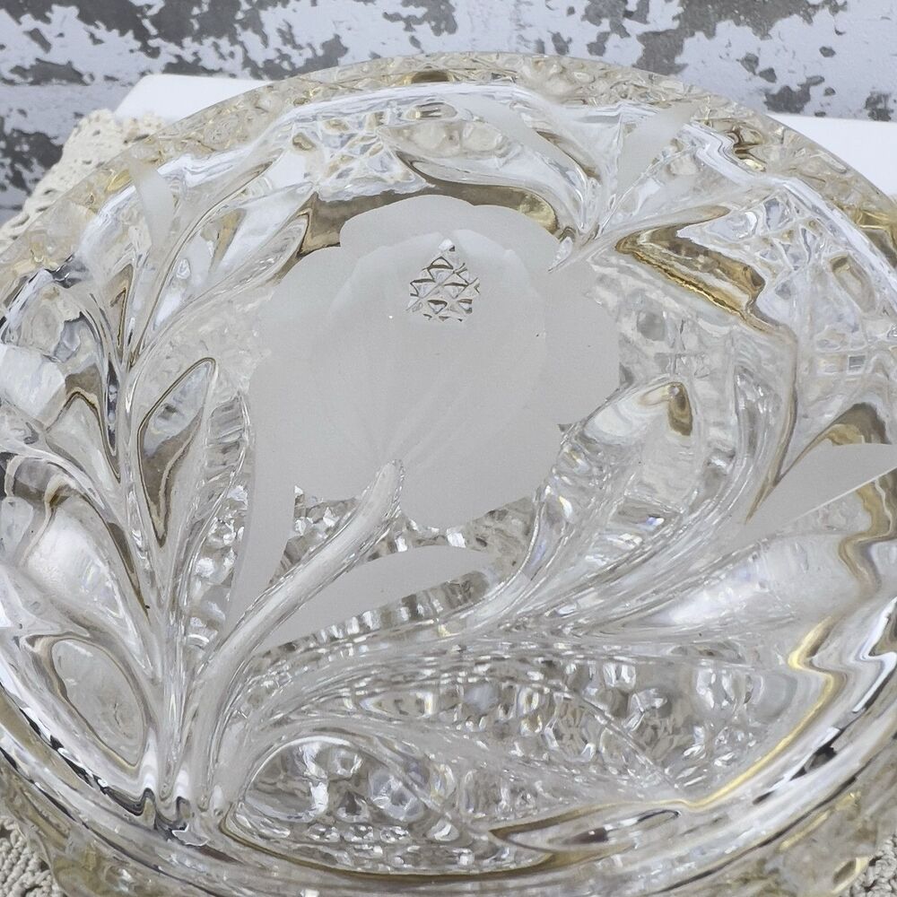 Vtg French Cut & Formed Glass Baccarat Style Jewelry Casket Trinket Box 4.75” - Picture 11 of 14